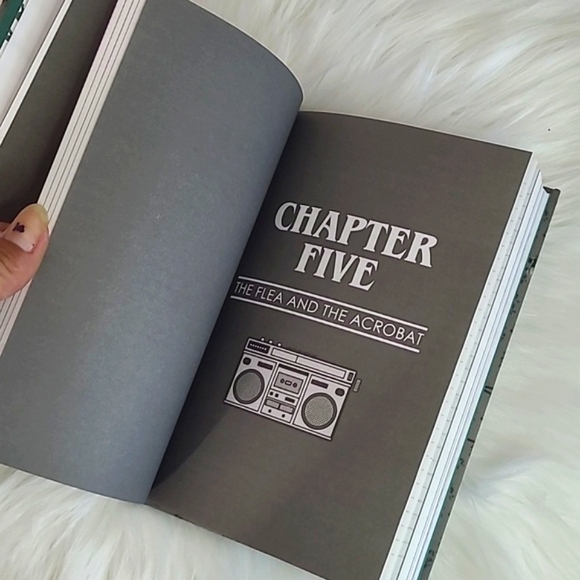 Stranger Things Notes From The Upside Down Hardback Book Collectible Netflix - Picture 8 of 10
